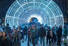 Esplugues dice ‘Hola’ en Navidad