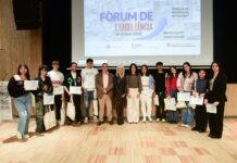 Esplugues entrega los premios de trabajos de investigación de Bachillerato